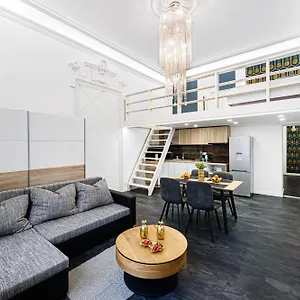  Apartament Florence Downtown Węgry